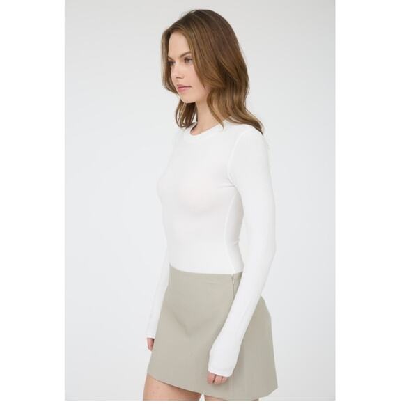 White Round Neck Long Sleeve Bodysuit NWT - Picture 2 of 4